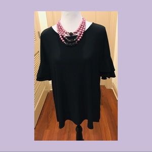 🎉🎉HP INC Bell Sleeve Blouse